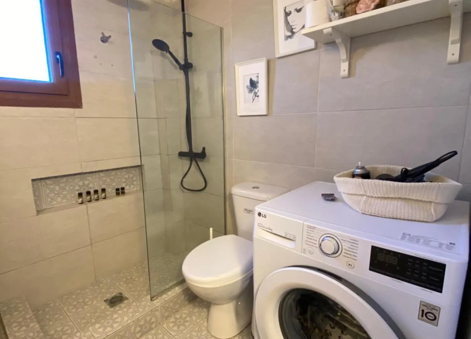 Дом отдыха Sea Front Villa Myrat Эпаноми Греция