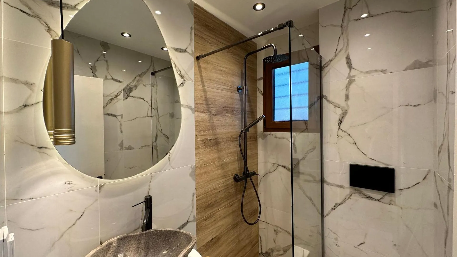 Дом отдыха Sea Front Villa Myrat Эпаноми